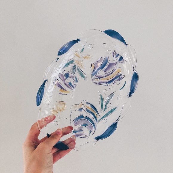 Decorative Serving Plate - Picture 2 of 3